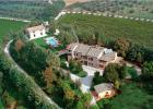 agriturismo-perugia-podere-caldaruccio-la-pineta-esterno