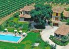 agriturismo-todi-borgo-montecucco-aerea agriturismo-todi-borgo-montecucco-aerea