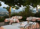 agriturismo-gubbio-villa-dama-esterno-risto2