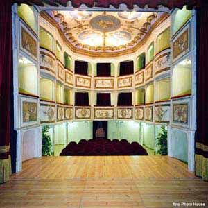 Teatro della Concordia Monte Castello di Vibio