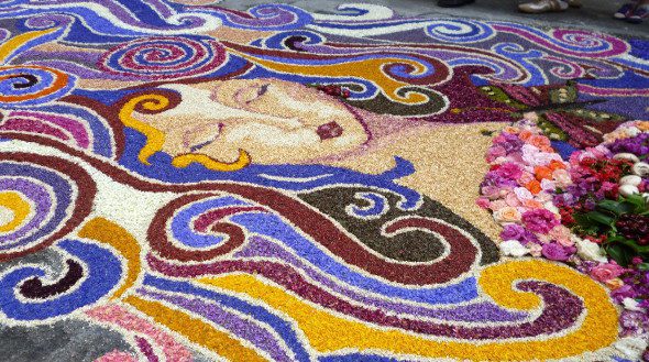 larte-dei-fioriinfiorata-di-spello-2012-a30157997