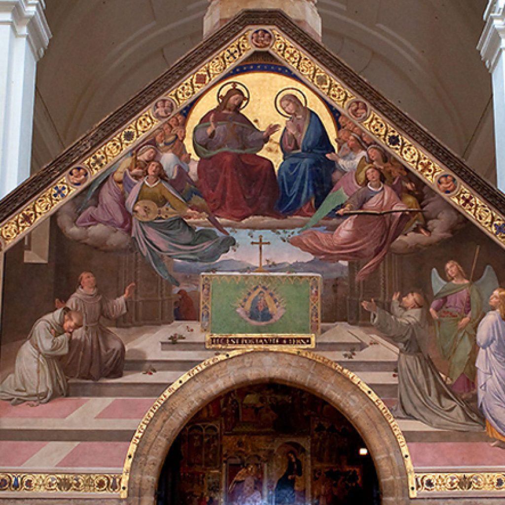 Secondo la tradizione una notte del 1216 d.C. San Francesco fu visitato durante la preghiera nella Porziuncola dal Cristo e dalla Madre Santissima