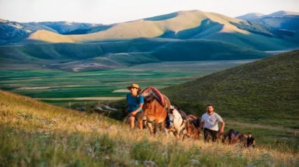 Steve-McCurry-Norcia-Castelluccio