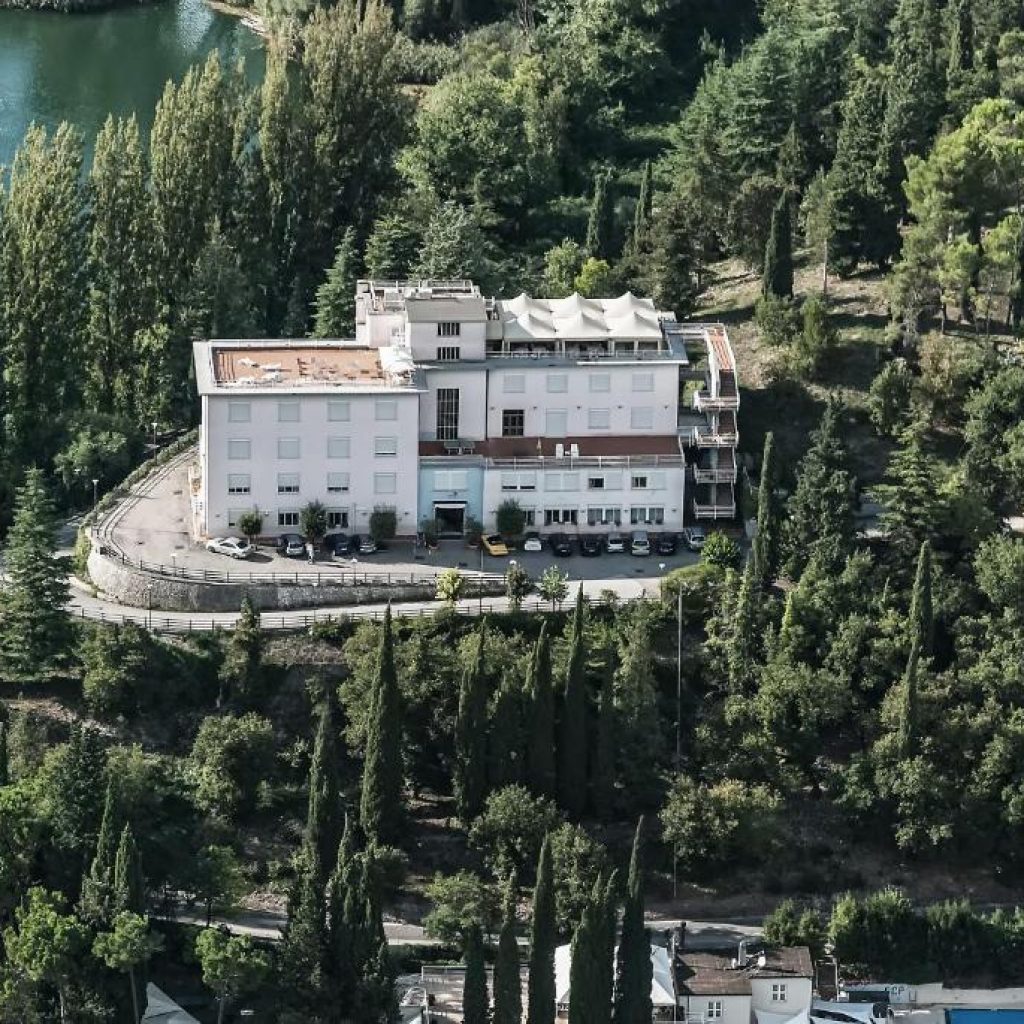 Hotel ***
PIEDILUCO - Terni