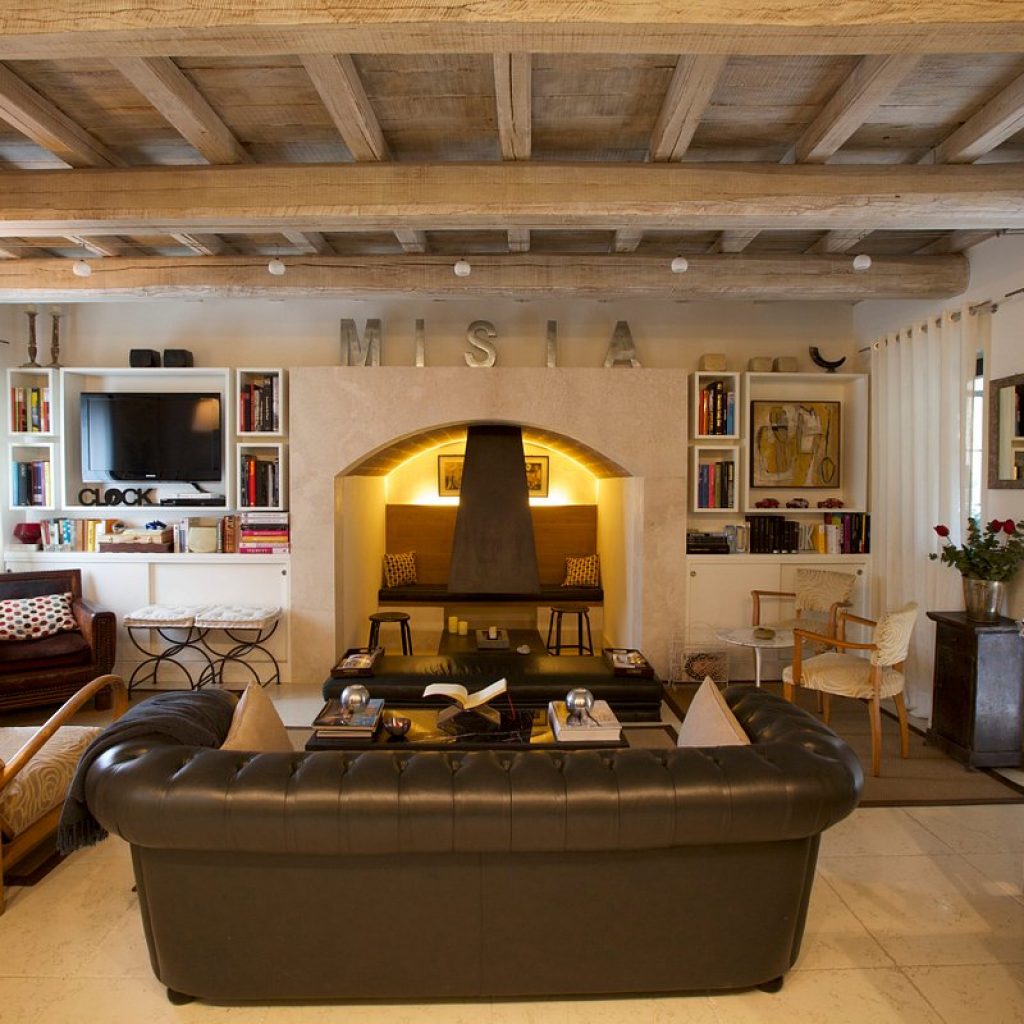 HOTEL* a Orvieto (TR)
 Vista sulla valle di Orvieto
 Appartamenti suite e camere
 Situato a soli 10 minuti da Orvieto