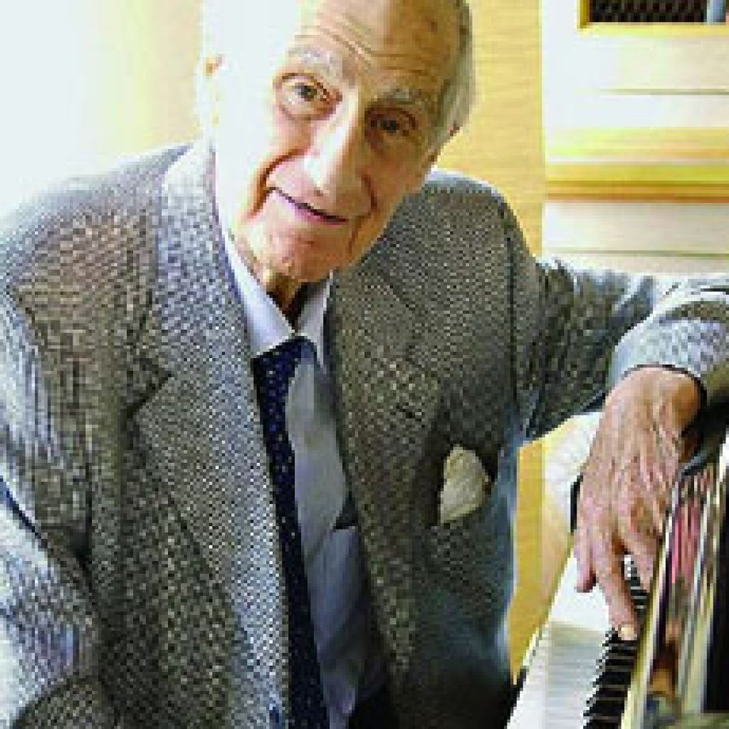 Giancarlo Menotti, celebre compositore e librettista, è stato il fondatore del Festival dei Due Monti di Spoleto, che negli anni si è affermato come evento d'eccellenza conosciuto in tutto il mondo